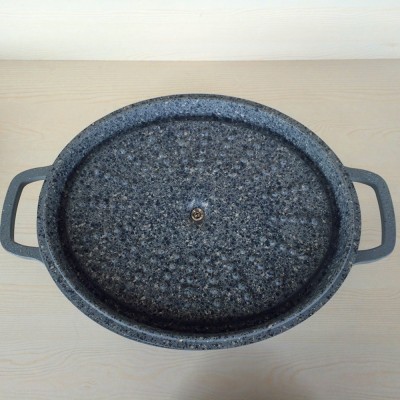 Big Shallow Casserole with Stand Cookware